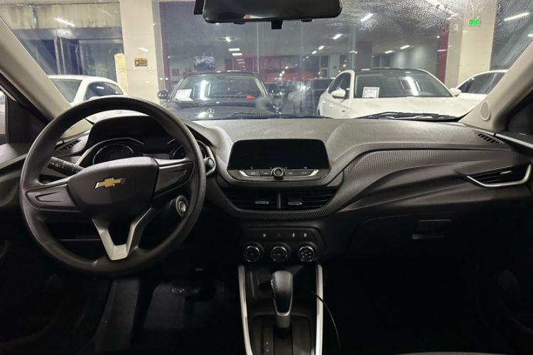 Used Chevrolet Cavalier 2022 325T Automatic Enjoyment Edition Interior 14