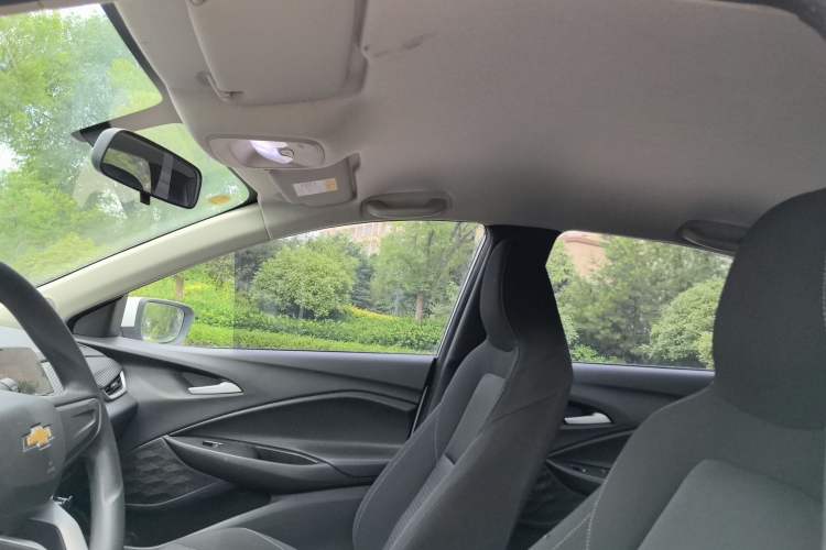 Used Chevrolet Cavalier 2022 325T Automatic Enjoyment Edition Interior 2