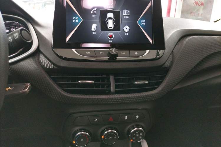 Used Chevrolet Cavalier 2022 325T Automatic Enjoyment Edition Interior 3