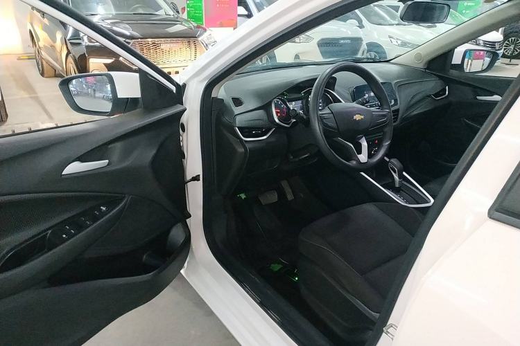 Used Chevrolet Cavalier 2022 325T Automatic Enjoyment Edition Interior 3