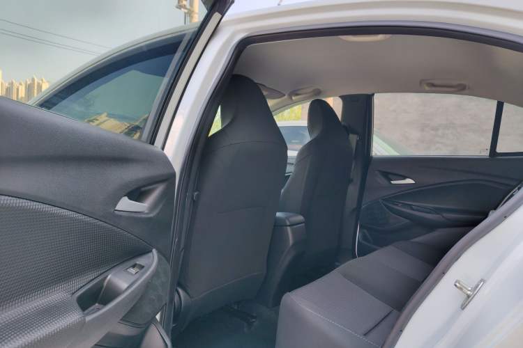 Used Chevrolet Cavalier 2022 325T Automatic Enjoyment Edition Interior 4