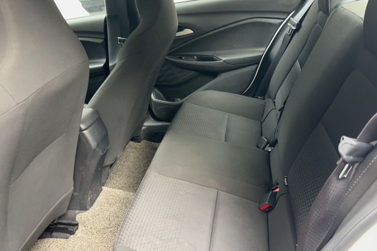 Used Chevrolet Cavalier 2022 325T Automatic Enjoyment Edition Interior 5