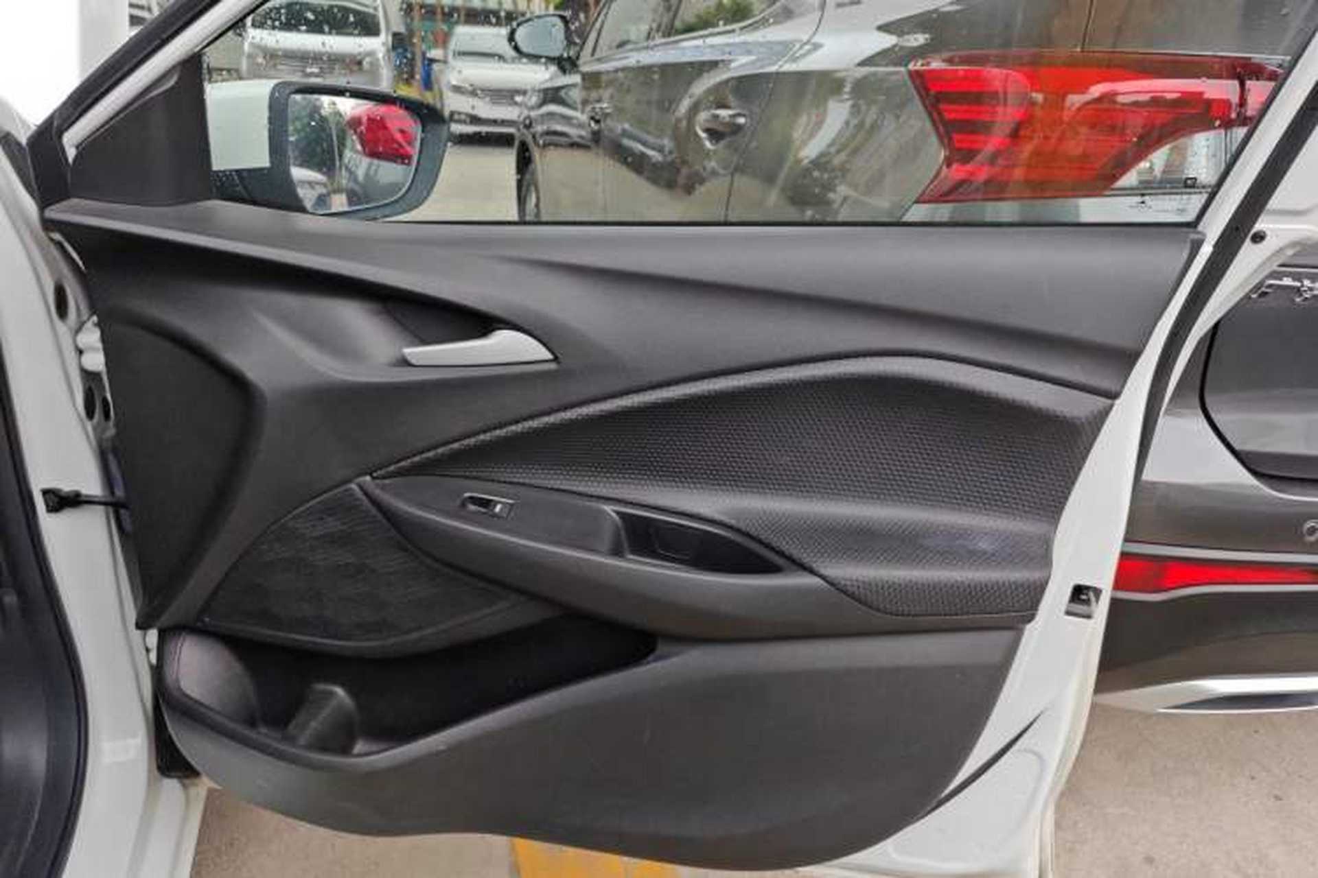 Used Chevrolet Cavalier 2022 325T Automatic Enjoyment Edition Interior 5