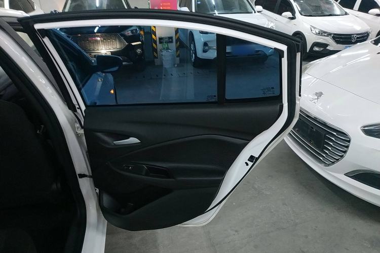 Used Chevrolet Cavalier 2022 325T Automatic Enjoyment Edition Interior 6