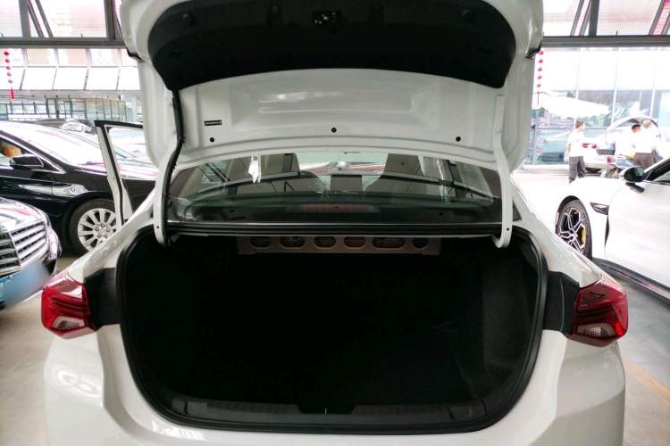 Used Chevrolet Cavalier 2022 325T Automatic Enjoyment Edition Interior 7