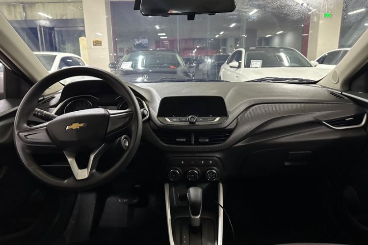 Used Chevrolet Cavalier 2022 325T Automatic Enjoyment Edition Interior 9