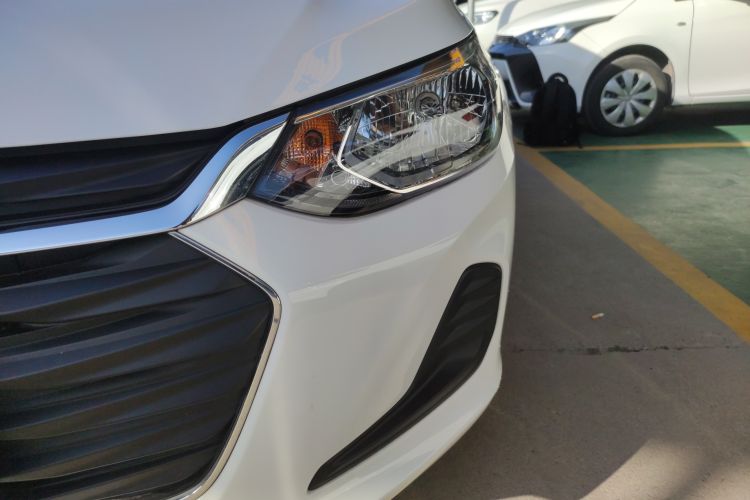 Used Chevrolet Cavalier 2022 325T Automatic Enjoyment Edition Left Front Headlight