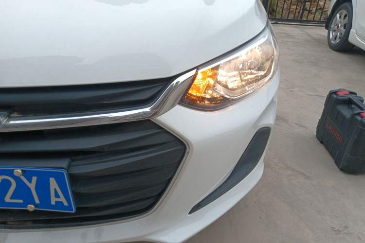 Used Chevrolet Cavalier 2022 325T Automatic Enjoyment Edition Left Front Headlight