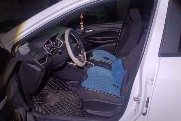 Used Chevrolet Cavalier 2022 325T Automatic Enjoyment Edition Left Front Seat
