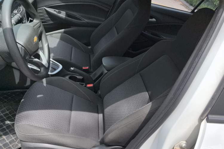 Used Chevrolet Cavalier 2022 325T Automatic Enjoyment Edition Left Front Seat