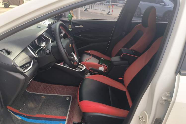Used Chevrolet Cavalier 2022 325T Automatic Enjoyment Edition Left Front Seat