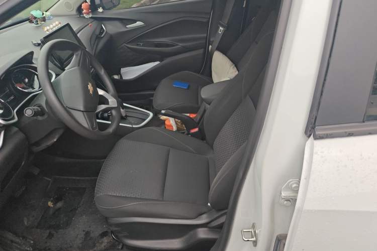 Used Chevrolet Cavalier 2022 325T Automatic Enjoyment Edition Left Front Seat