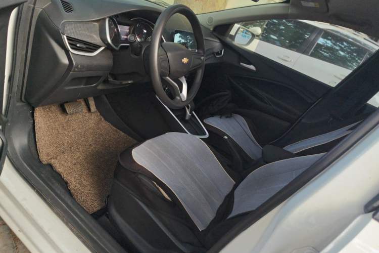 Used Chevrolet Cavalier 2022 325T Automatic Enjoyment Edition Left Front Seat