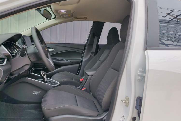 Used Chevrolet Cavalier 2022 325T Automatic Enjoyment Edition Left Front Seat