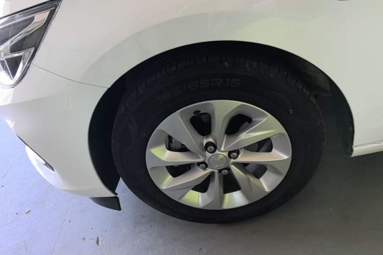 Used Chevrolet Cavalier 2022 325T Automatic Enjoyment Edition Left Front Wheel Hub