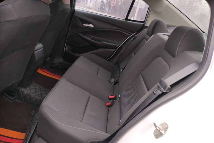 Used Chevrolet Cavalier 2022 325T Automatic Enjoyment Edition Left Rear Seat