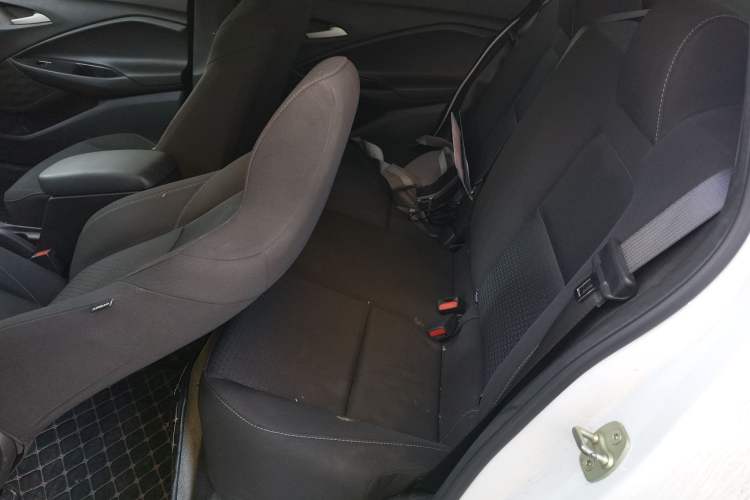 Used Chevrolet Cavalier 2022 Redline 325T Automatic Xinyao Edition Left Rear Seat