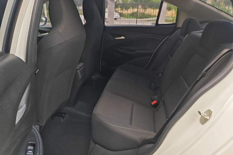 Used Chevrolet Cavalier 2022 325T Automatic Enjoyment Edition Left Rear Seat