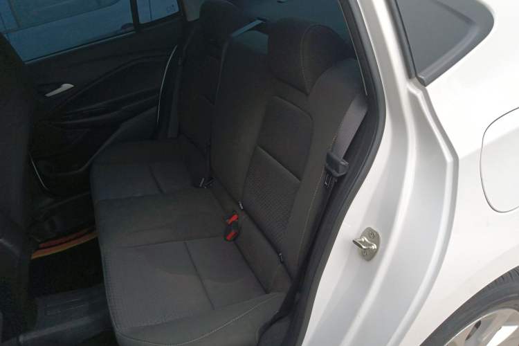 Used Chevrolet Cavalier 2022 325T Automatic Enjoyment Edition Left Rear Seat