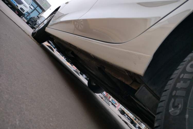 Used Chevrolet Cavalier 2022 325T Automatic Enjoyment Edition Left Side Sill
