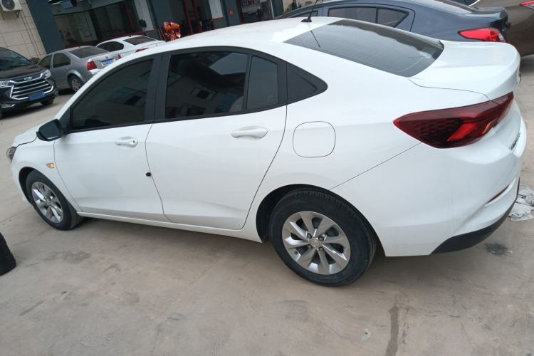 Used Chevrolet Cavalier 2022 325T Automatic Enjoyment Edition Left Side