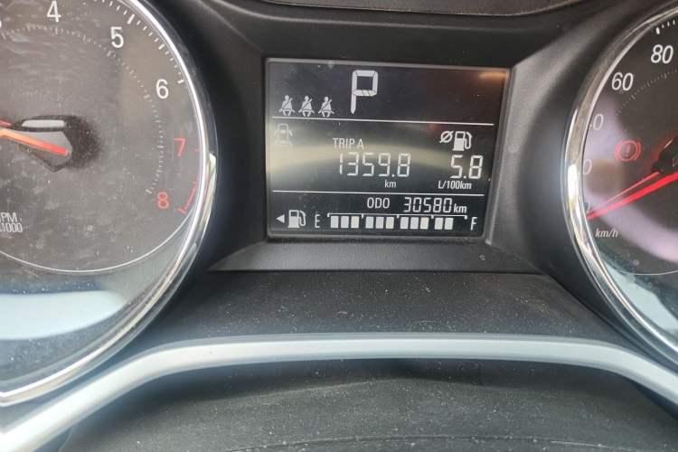 Used Chevrolet Cavalier 2022 325T Automatic Enjoyment Edition Odometer Close Up