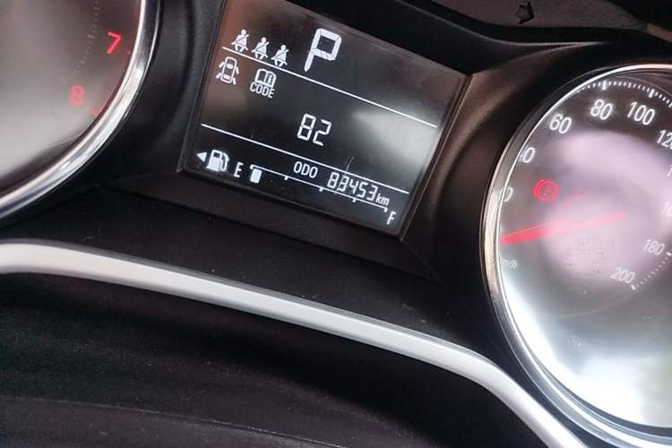 Used Chevrolet Cavalier 2022 325T Automatic Enjoyment Edition Odometer Close Up