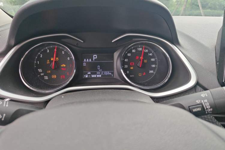 Used Chevrolet Cavalier 2022 325T Automatic Enjoyment Edition Odometer Close Up