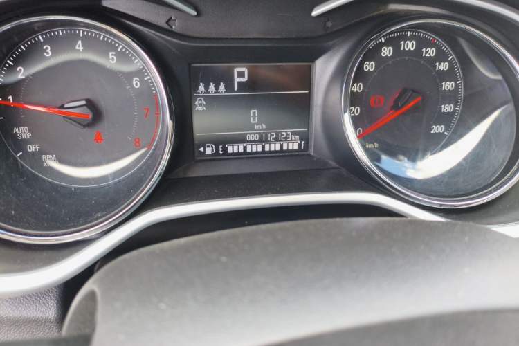 Used Chevrolet Cavalier 2022 325T Automatic Enjoyment Edition Odometer Close Up