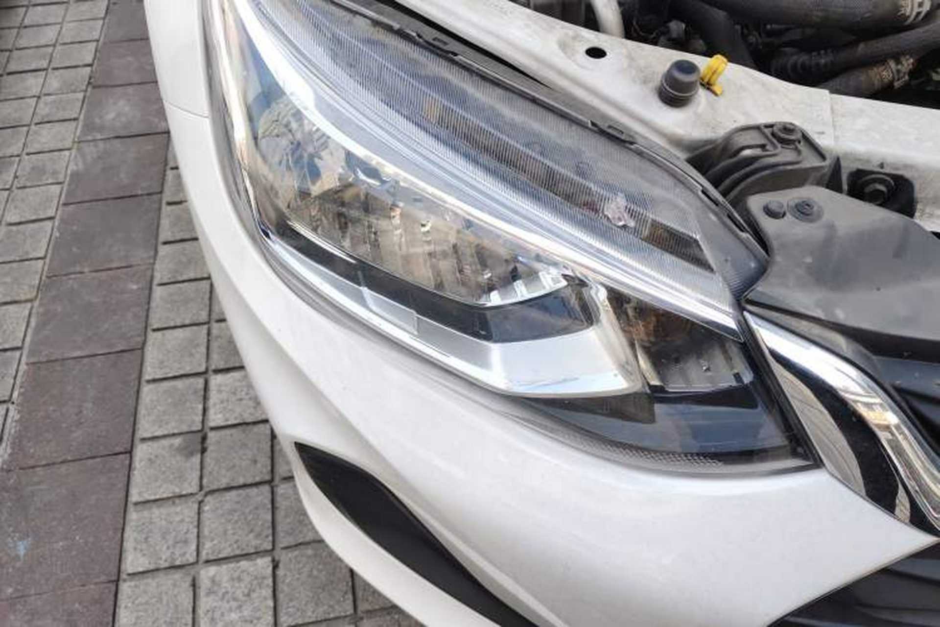 Used Chevrolet Cavalier 2022 Redline 325T Automatic Xinshang Edition Right Front Headlight