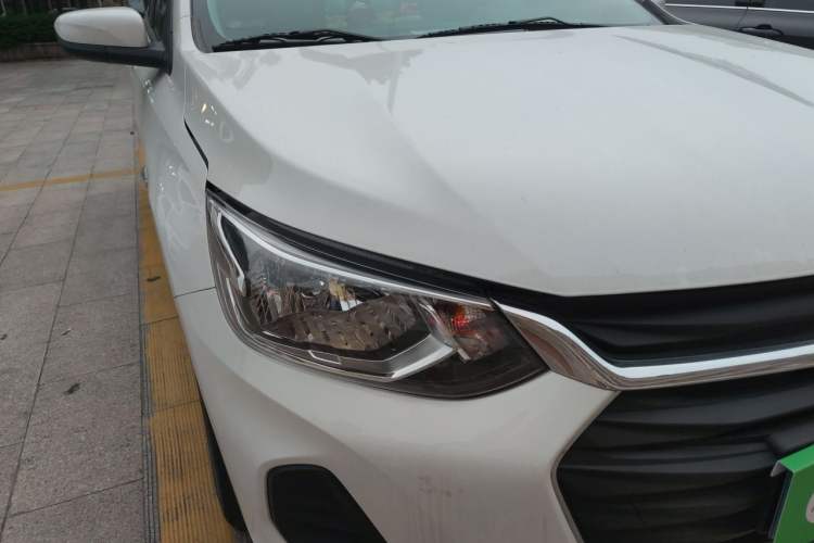 Used Chevrolet Cavalier 2022 325T Automatic Enjoyment Edition Right Front Headlight
