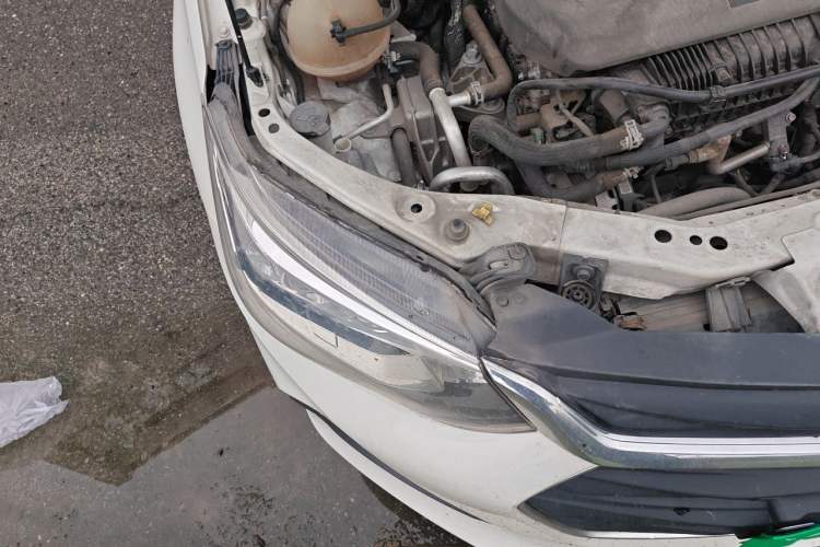 Used Chevrolet Cavalier 2022 325T Automatic Enjoyment Edition Right Front Headlight