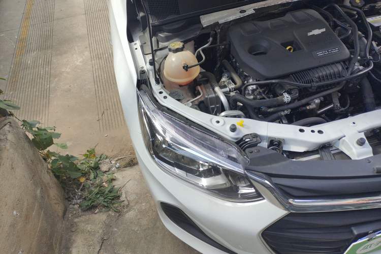 Used Chevrolet Cavalier 2022 325T Automatic Enjoyment Edition Right Front Headlight