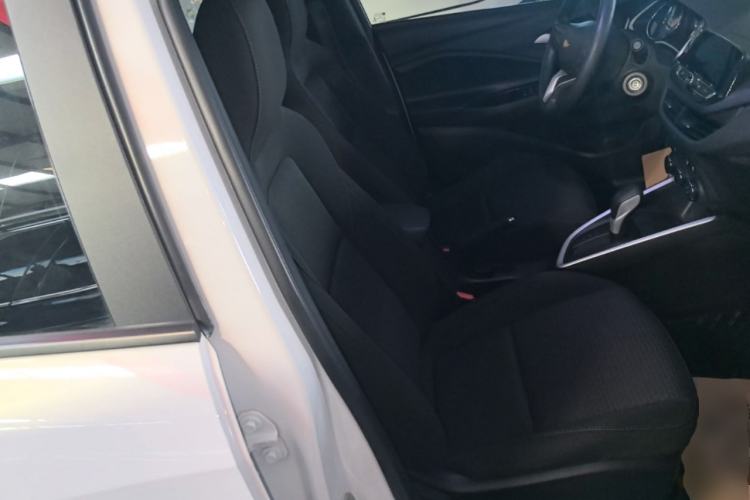Used Chevrolet Cavalier 2022 325T Automatic Enjoyment Edition Right Front Seat