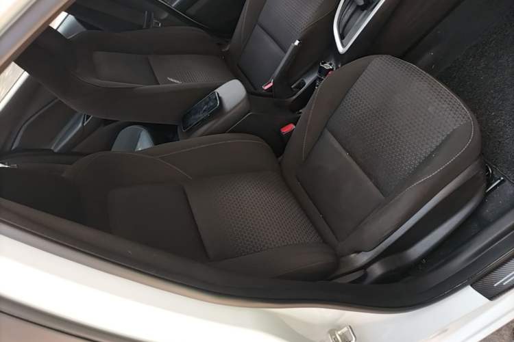 Used Chevrolet Cavalier 2022 325T Automatic Enjoyment Edition Right Front Seat