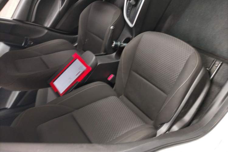 Used Chevrolet Cavalier 2022 325T Automatic Enjoyment Edition Right Front Seat