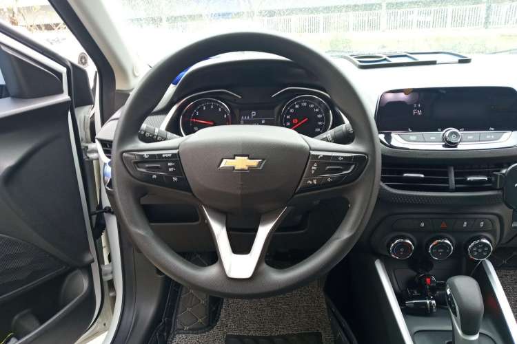 Used Chevrolet Cavalier 2022 325T Automatic Enjoyment Edition Steering Wheel