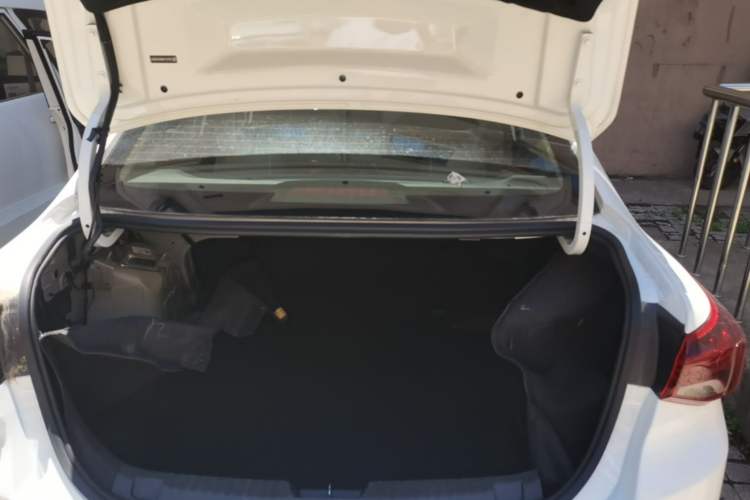 Used Chevrolet Cavalier 2022 325T Automatic Enjoyment Edition Trunk