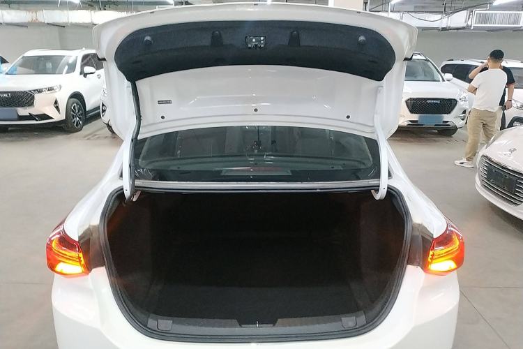 Used Chevrolet Cavalier 2022 325T Automatic Enjoyment Edition Trunk