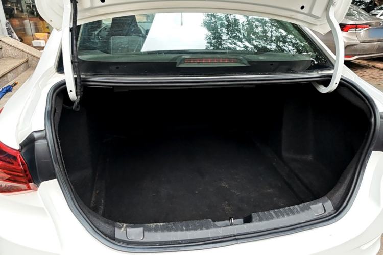 Used Chevrolet Cavalier 2022 325T Automatic Enjoyment Edition Trunk