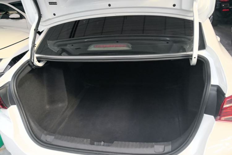 Used Chevrolet Cavalier 2022 325T Automatic Enjoyment Edition Trunk