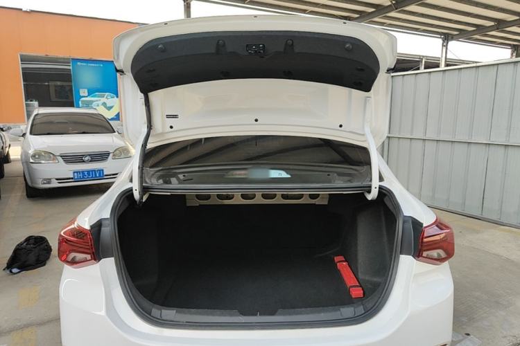 Used Chevrolet Cavalier 2022 325T Automatic Enjoyment Edition Trunk
