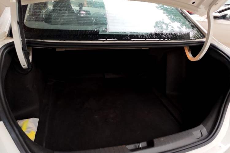 Used Chevrolet Cavalier 2022 325T Automatic Enjoyment Edition Trunk