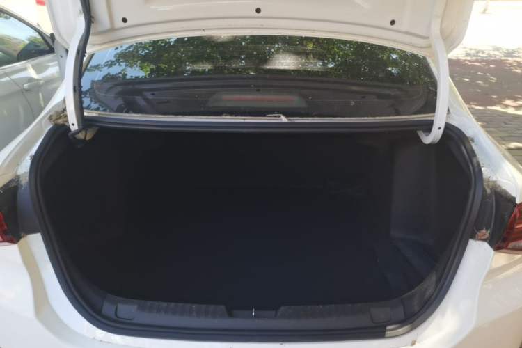 Used Chevrolet Cavalier 2022 325T Automatic Enjoyment Edition Trunk