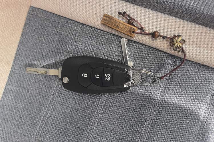 Used Chevrolet Cavalier 2022 325T Automatic Enjoyment Edition Vehicle Key