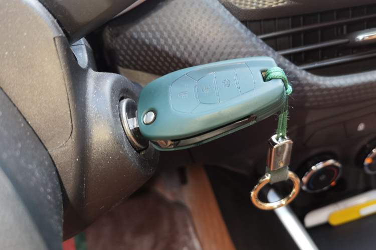 Used Chevrolet Cavalier 2022 325T Automatic Enjoyment Edition Vehicle Key