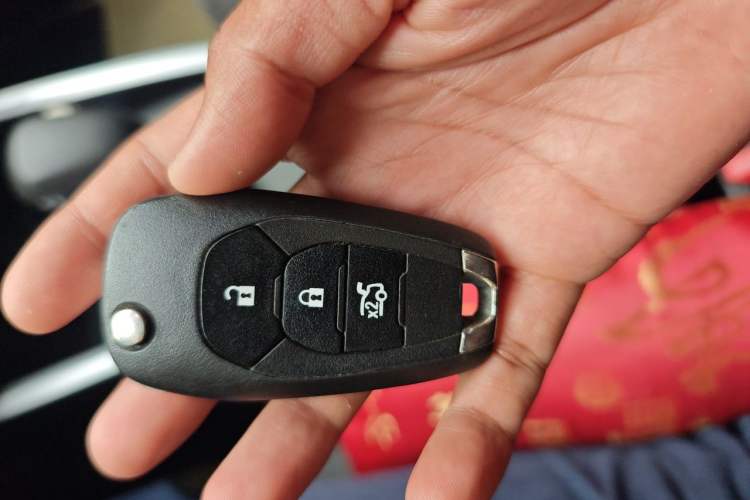 Used Chevrolet Cavalier 2022 325T Automatic Enjoyment Edition Vehicle Key