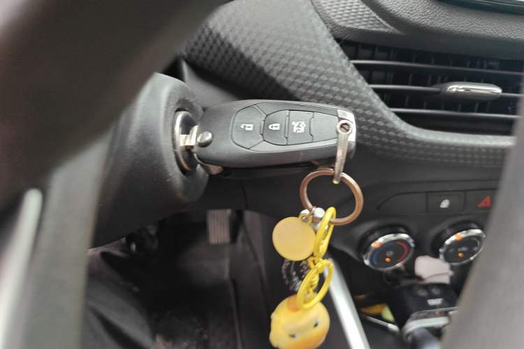 Used Chevrolet Cavalier 2022 325T Automatic Enjoyment Edition Vehicle Key