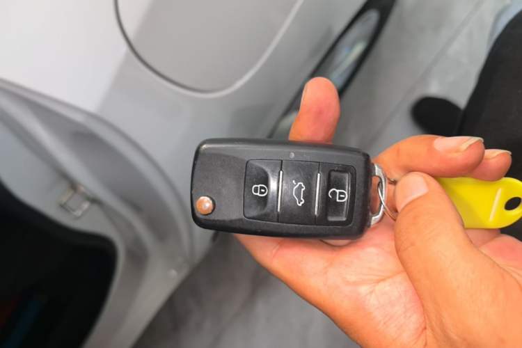 Used Chevrolet Cavalier 2022 325T Automatic Enjoyment Edition Vehicle Key