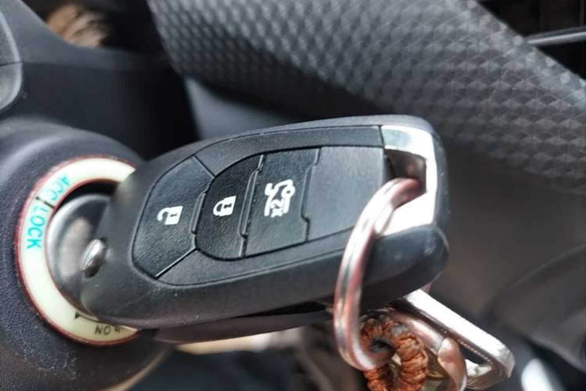 Used Chevrolet Cavalier 2022 325T Automatic Enjoyment Edition Vehicle Key